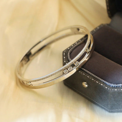[Garvey]Move Romane Diamond Bangle Bracelet