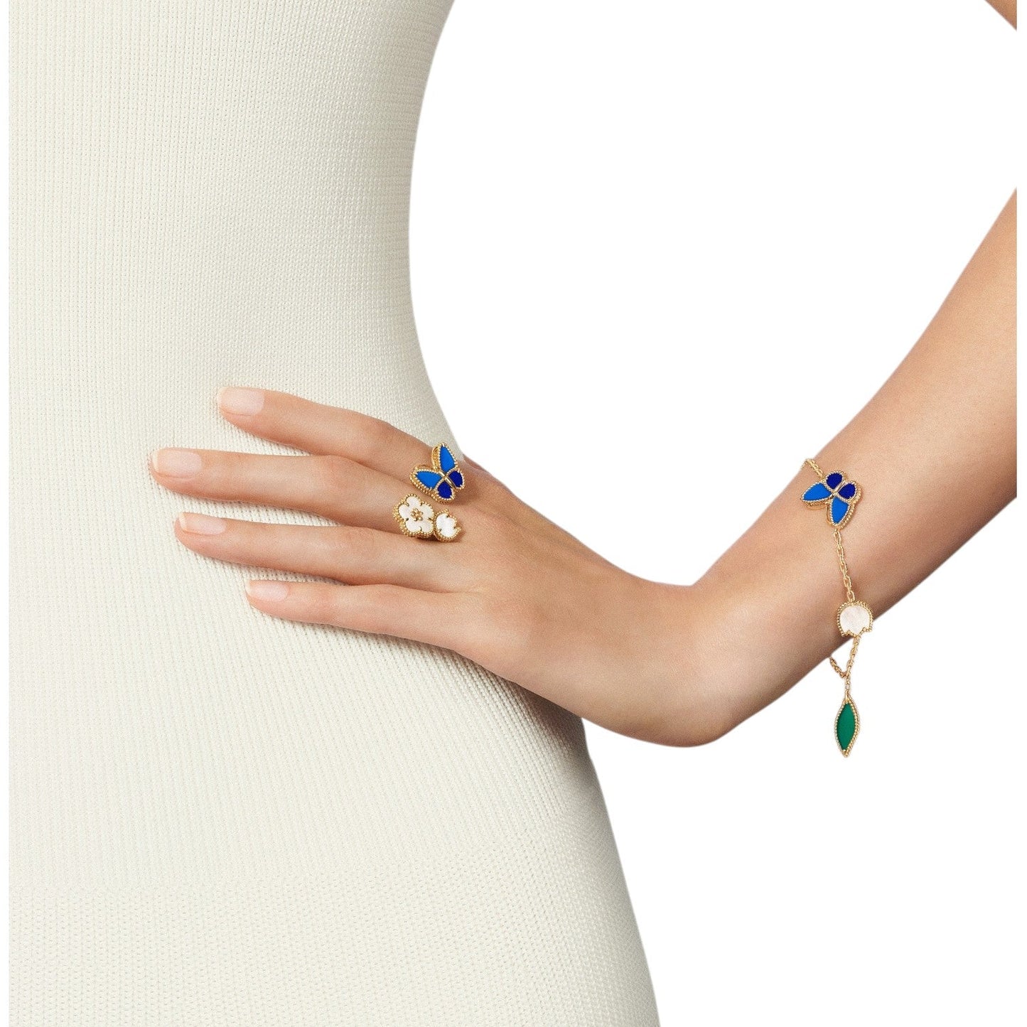 [Garvey]SPRING ENCHANTMENT BUTTERFLY & FLORAL CHARM BRACELET