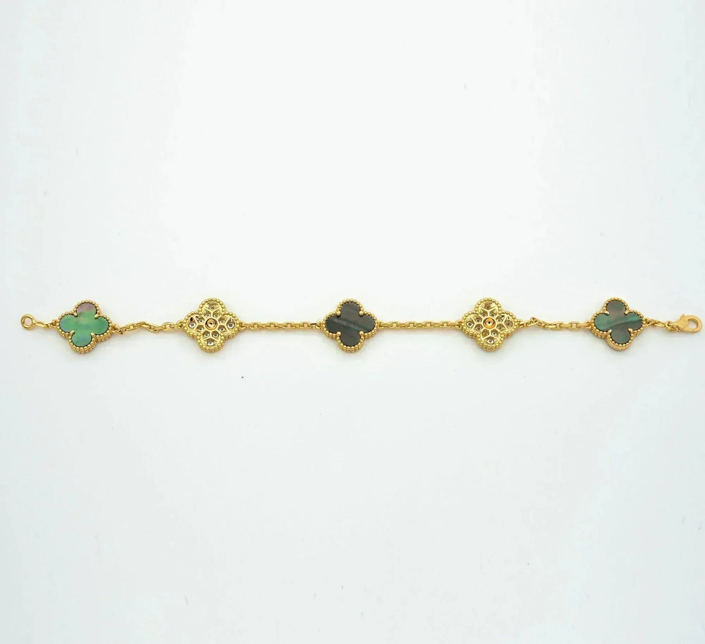 [Garvey]LUCKY CLOVER 5-MOTIF BRACELET - GREY MOTHER-OF-PEARL COLLECTION