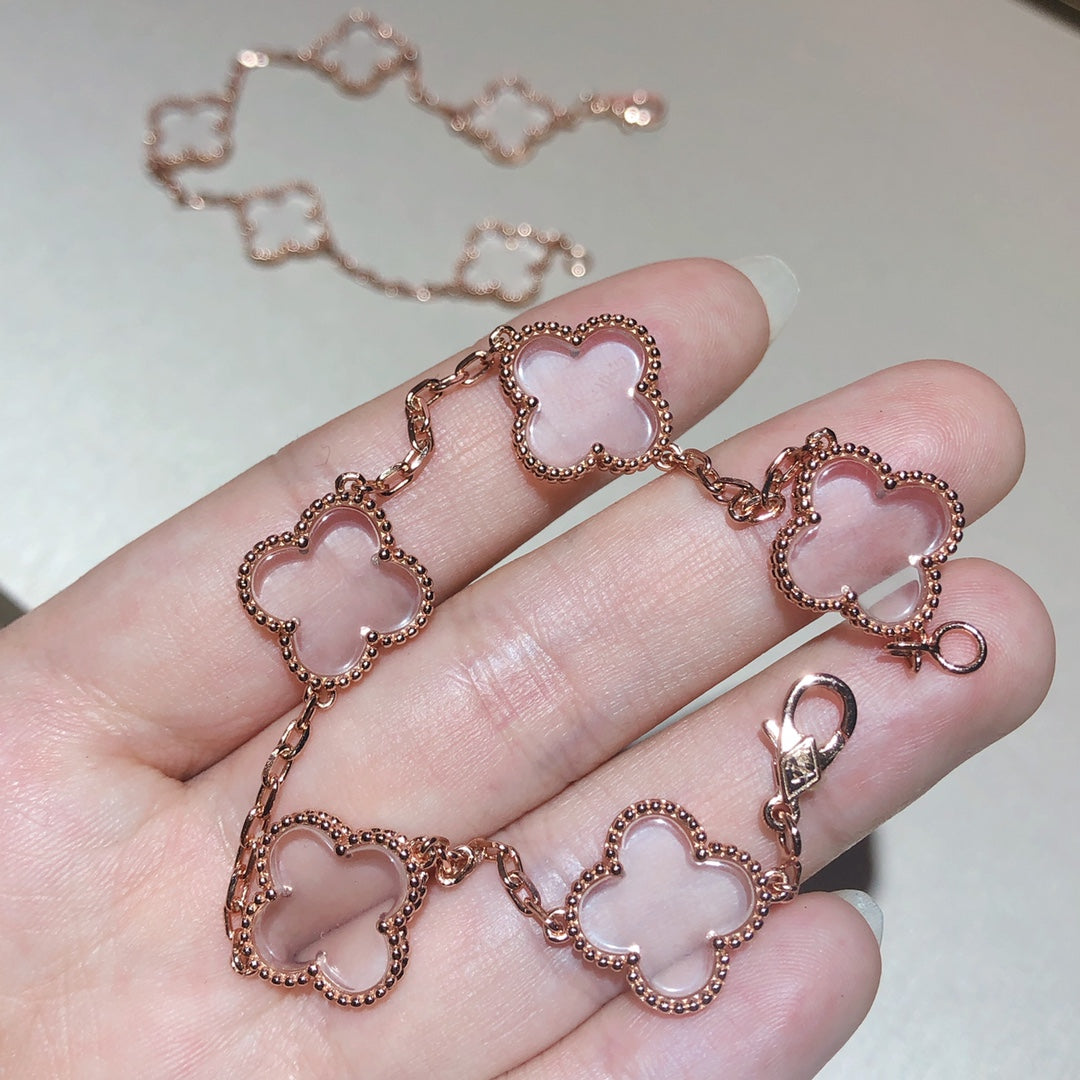 [Garvey ]CLOVER 5 MOTIF ROCK CRYSTAL BRACELET