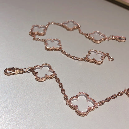 [Garvey ]CLOVER 5 MOTIF ROCK CRYSTAL BRACELET