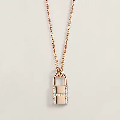 [Garvey ]HM ADVANCED NICHE LOCK HEAD NECKLACE DIAMONDS
