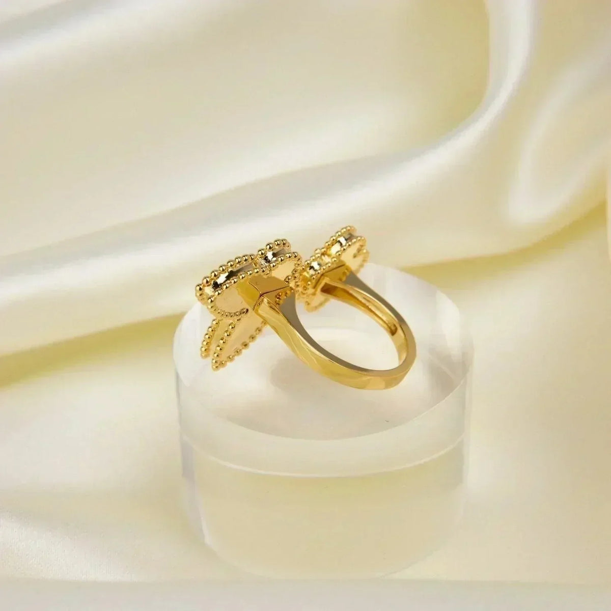 [Garvey ]LUCKY BETWEEN THE FINGER RING