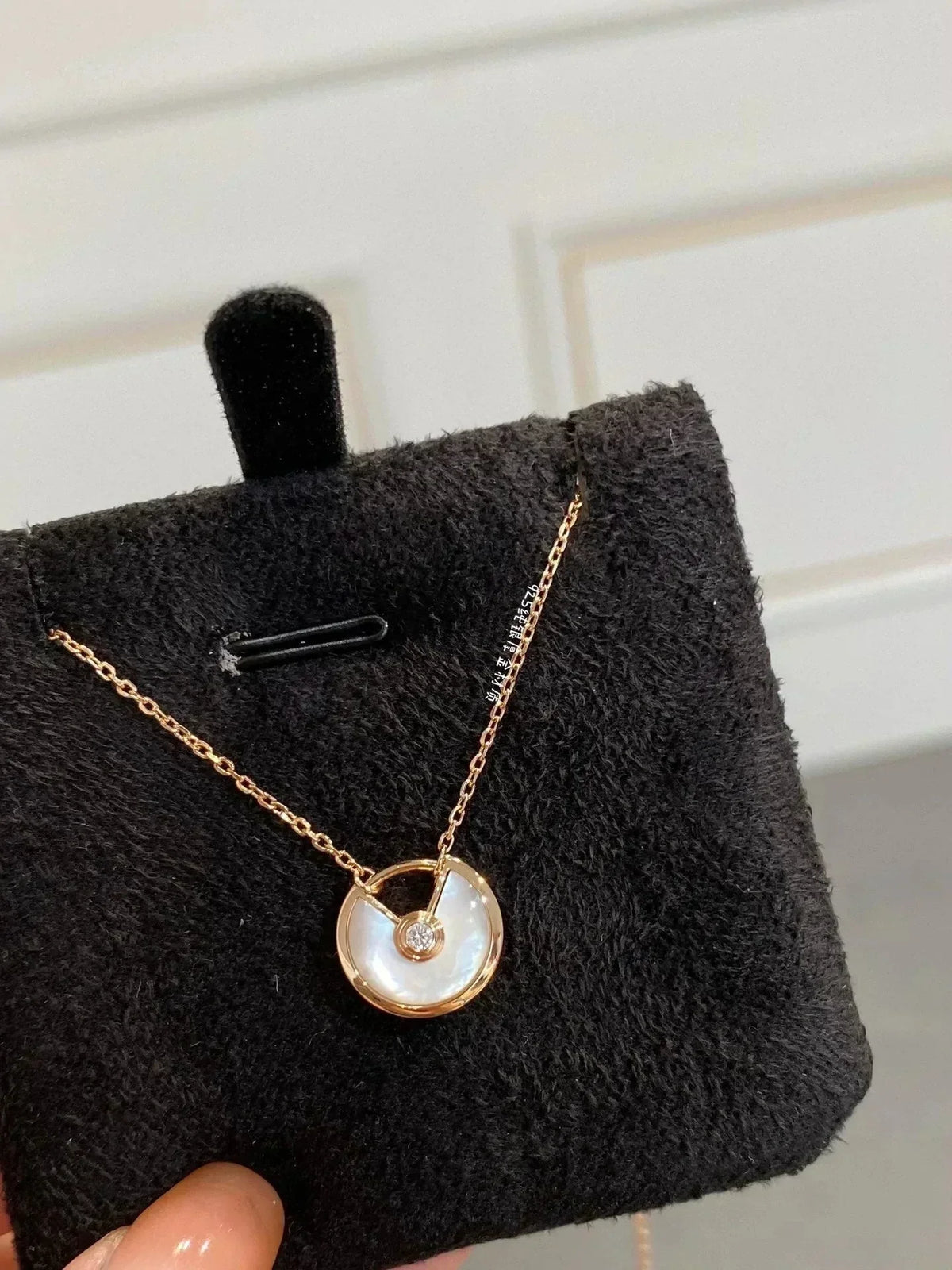 [Garvey ]AMULETTE ROSE GOLD MOP NECKLACE
