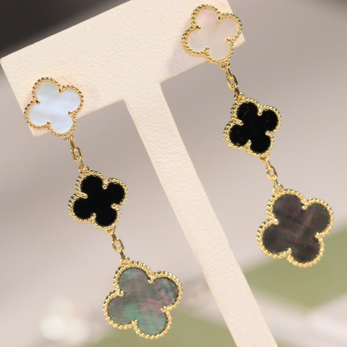 [Garvey ]CLOVER EARRINGS GOLD ONYX MOP 3 MOTIF