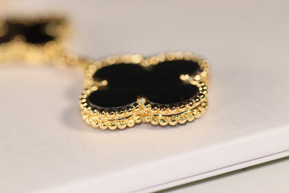 [Garvey ]CLOVER EARRINGS GOLD ONYX MOP 3 MOTIF
