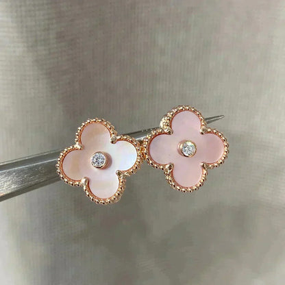 [Garvey ]CLOVER MEDIUM 1 MOTIFS  PINK MOP DIAMOND EARRINGS