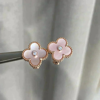 [Garvey ]CLOVER MEDIUM 1 MOTIFS  PINK MOP DIAMOND EARRINGS