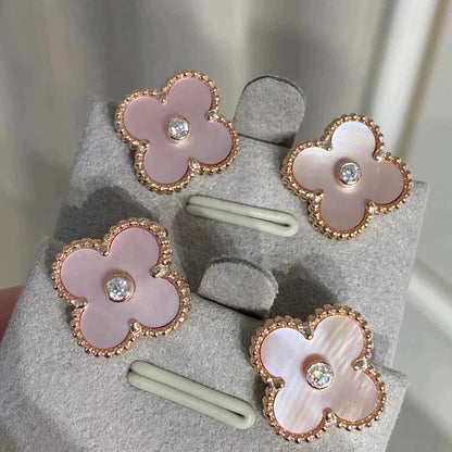 [Garvey ]CLOVER MEDIUM 1 MOTIFS  PINK MOP DIAMOND EARRINGS