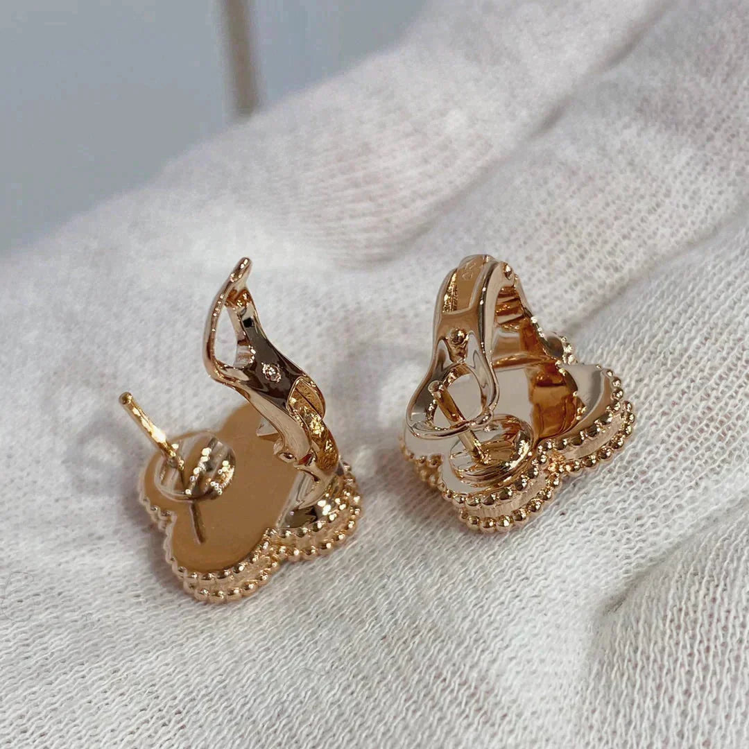 [Garvey ]CLOVER MEDIUM 1 MOTIFS CARNELIAN  DIAMOND earrings