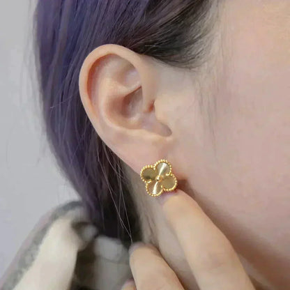 [Garvey ]CLOVER MEDIUM 1 MOTIFS LASER EARRINGS