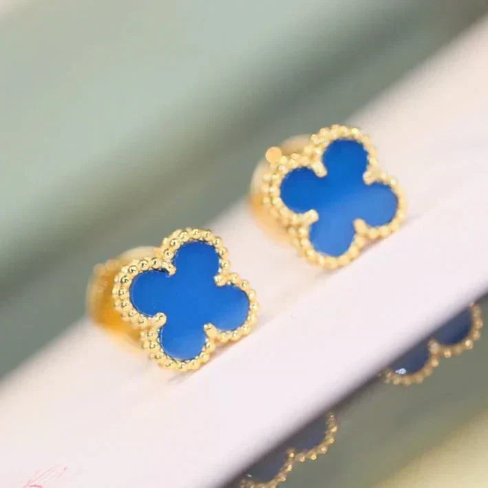[Garvey ]CLOVER MINI 9.5MM BLUE AGATE EARRINGS