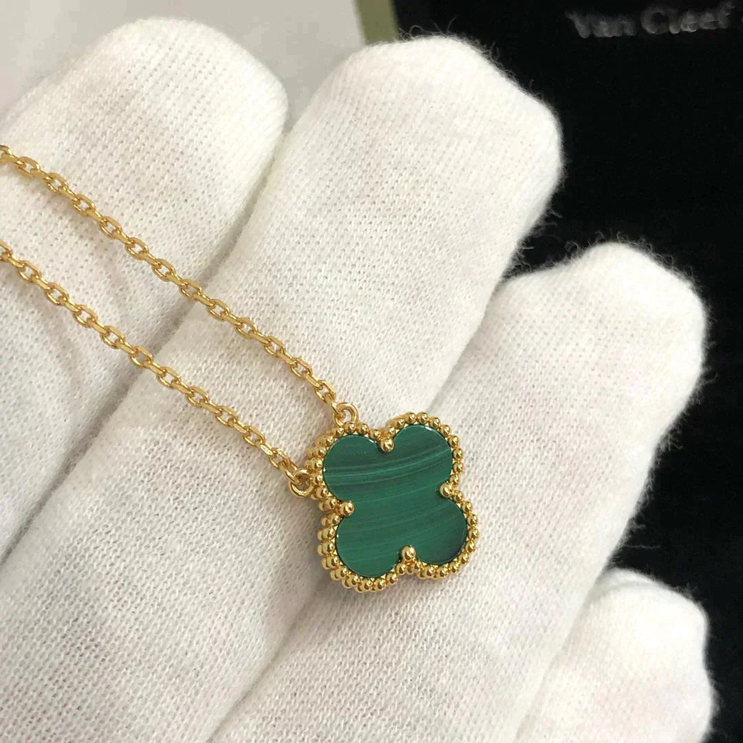 [Garvey ]CLOVER 15MM MALACHITE SINGLE FLOWER  NECKLACE
