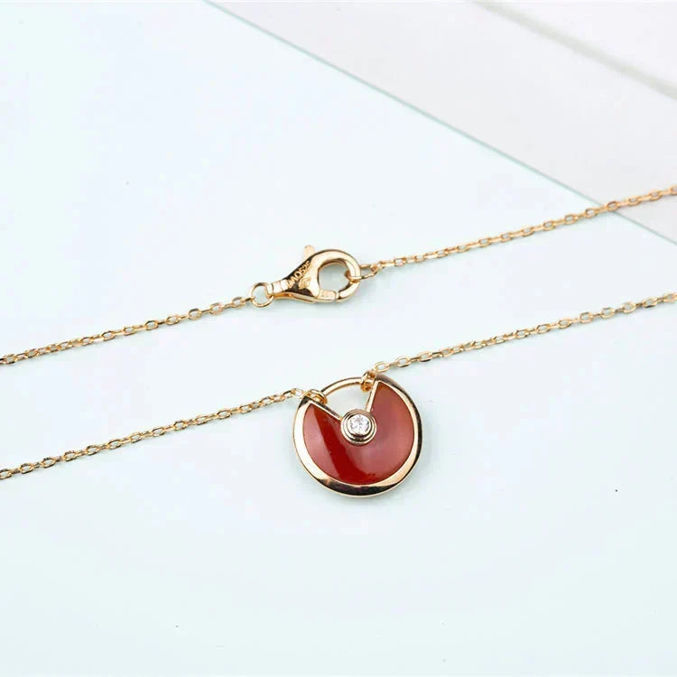 [Garvey ]AMULETTE GOLD CARNELIAN ONYX NECKLACE