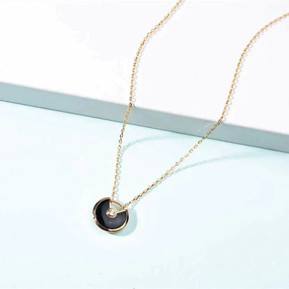 [Garvey ]AMULETTE GOLD CARNELIAN ONYX NECKLACE