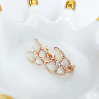 [Garvey ]BUTTERFLY MOP DIAMOND EARRINGS