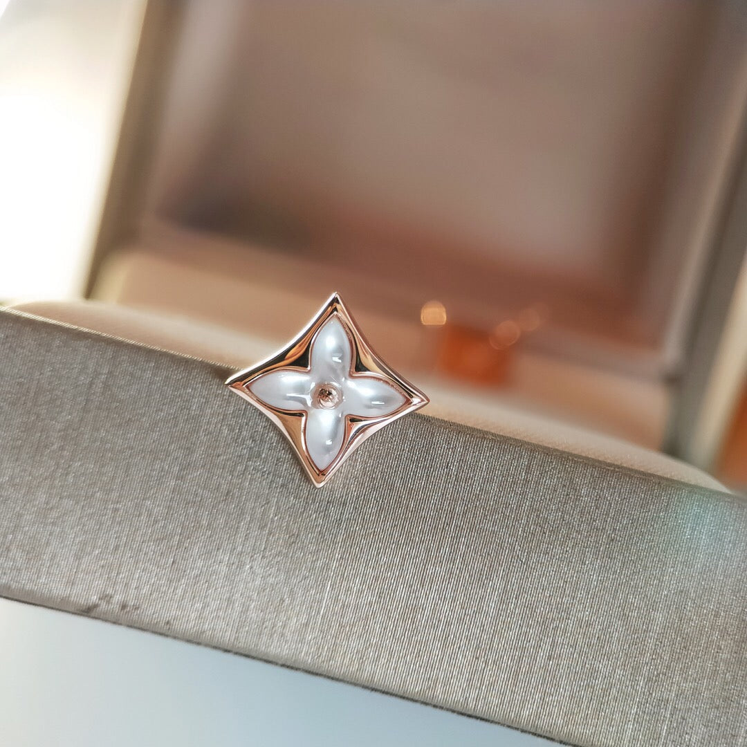 [Garvey ]STAR MOP PINK GOLD EARRINGS