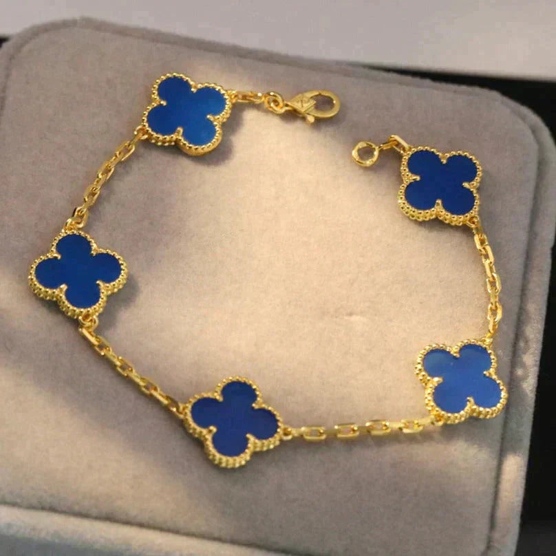 [Garvey]LUCKY CLOVER 5-MOTIF BRACELET - BLUE AGATE COLLECTION