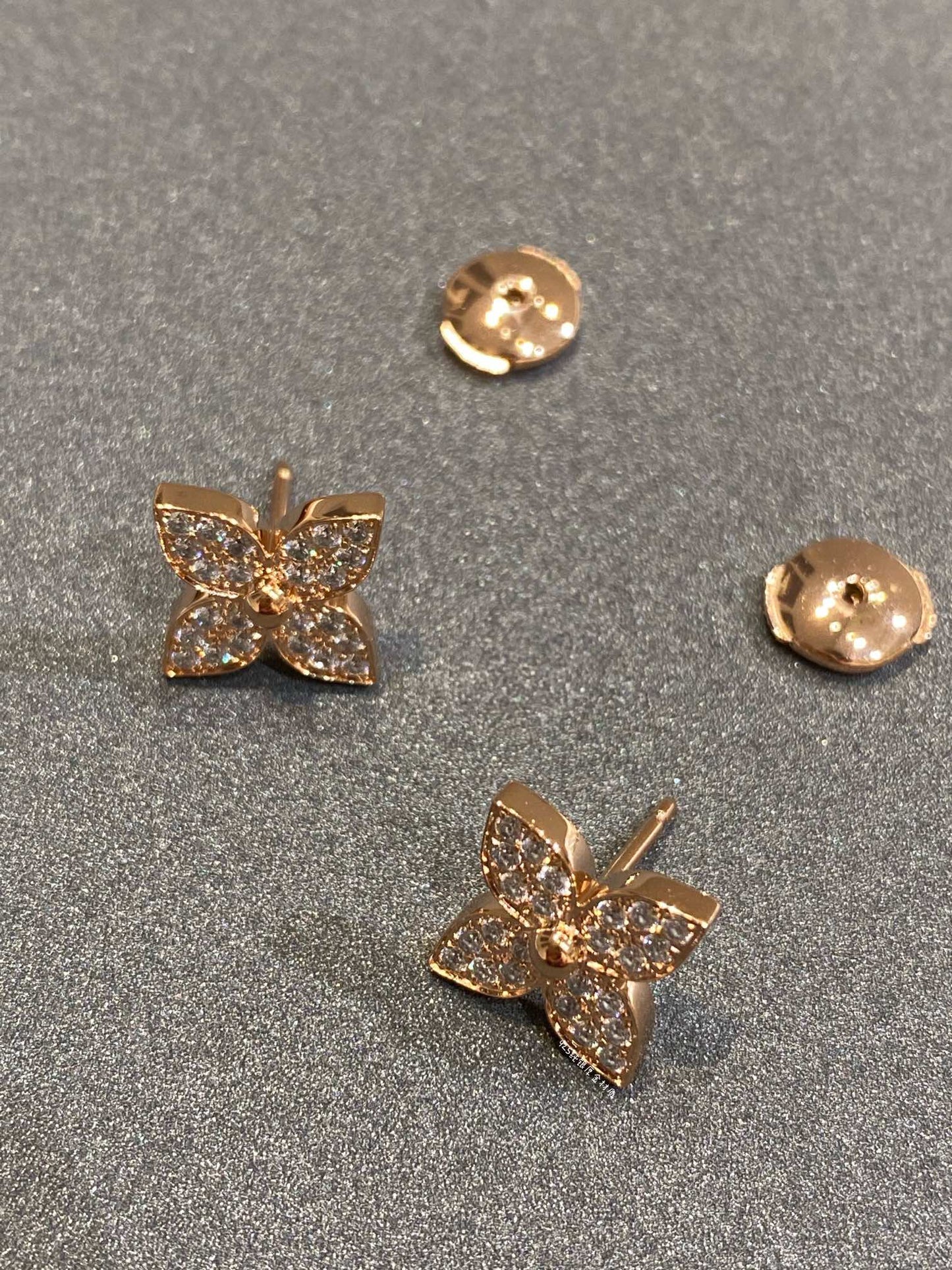 [Garvey]STAR DIAMOND EARRINGS