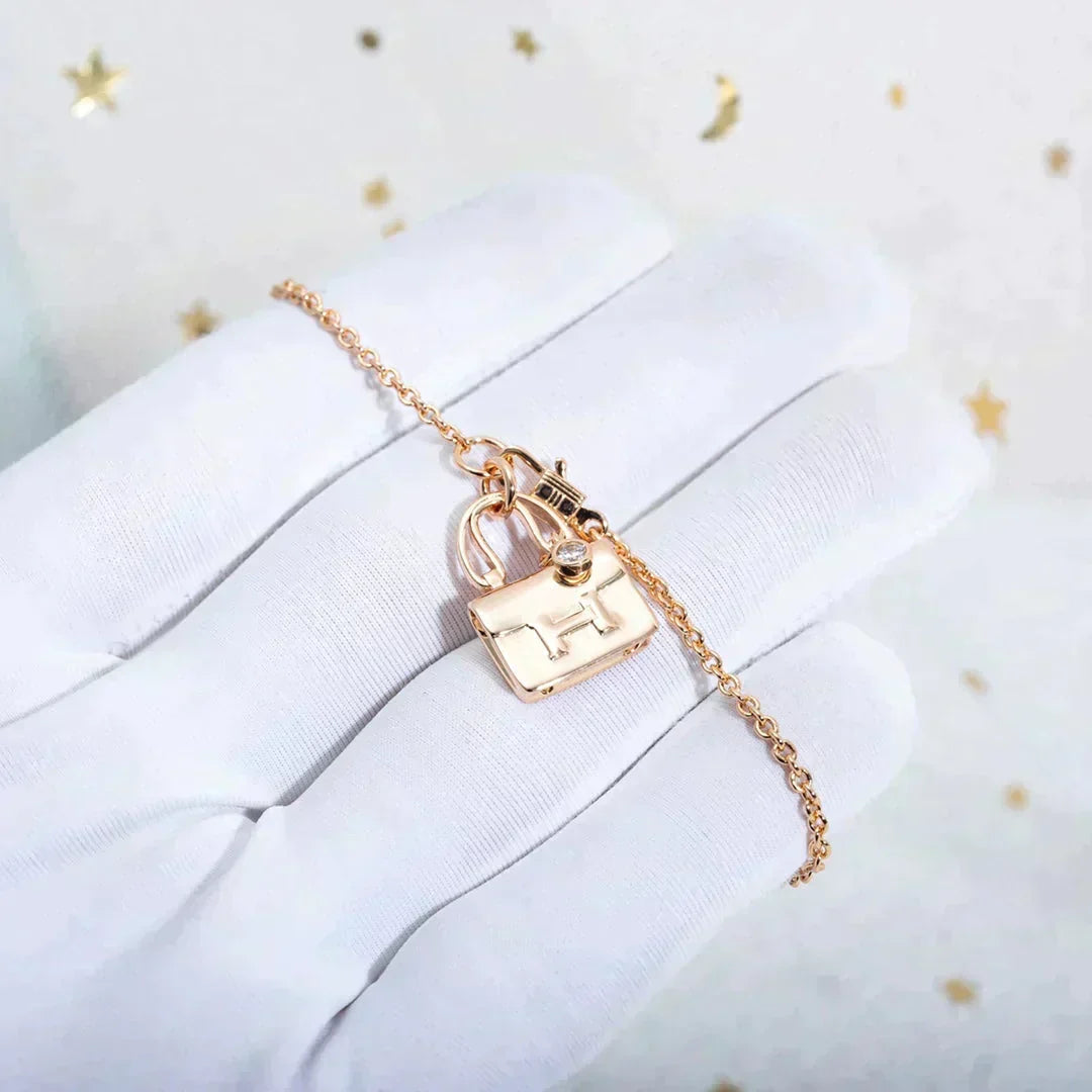 [Garvey ]AMULETTE PEDANT ROSE GOLD NECKLACE