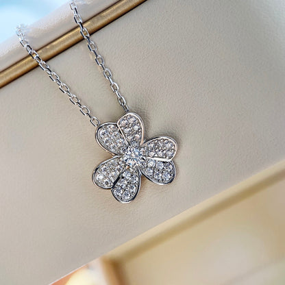 [Garvey ]CLOVER DIAMOND NECKLACE SILVER