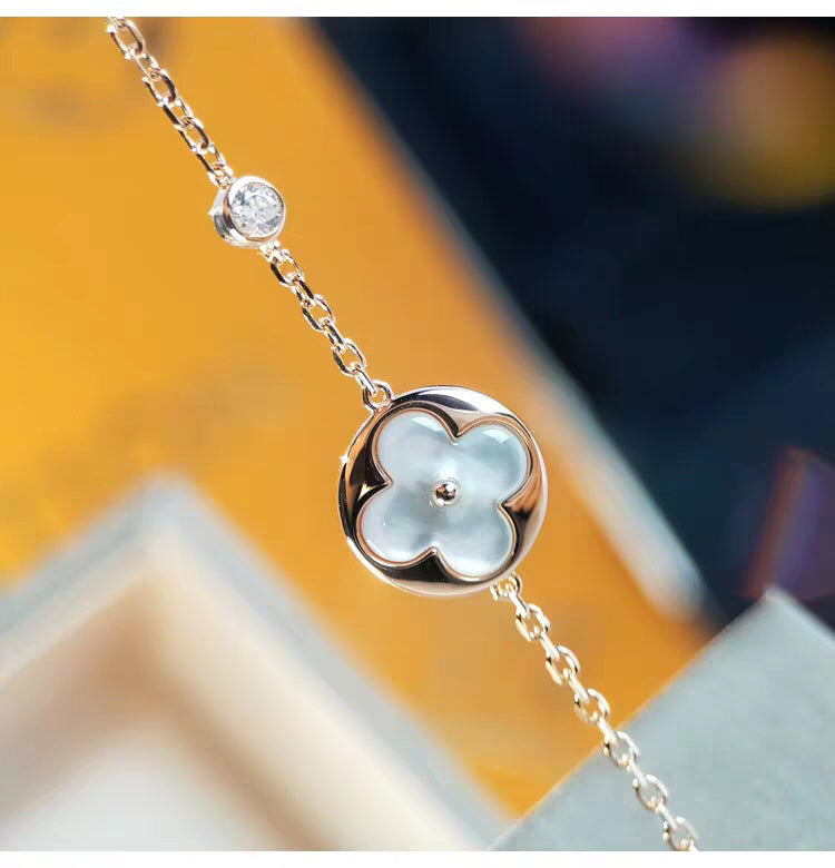 [Garvey ]SUN MOP GOLD 1 DIAMOND NECKLACE