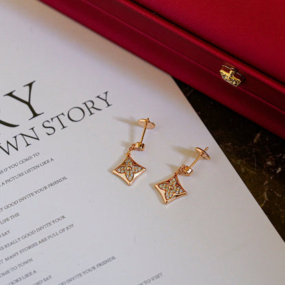 [Garvey ]STAR DIAMONDS EARRINGS GOLD