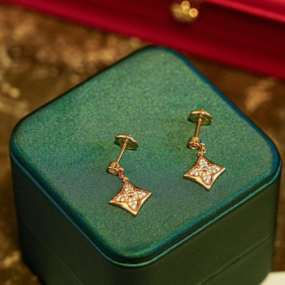 [Garvey ]STAR DIAMONDS EARRINGS GOLD