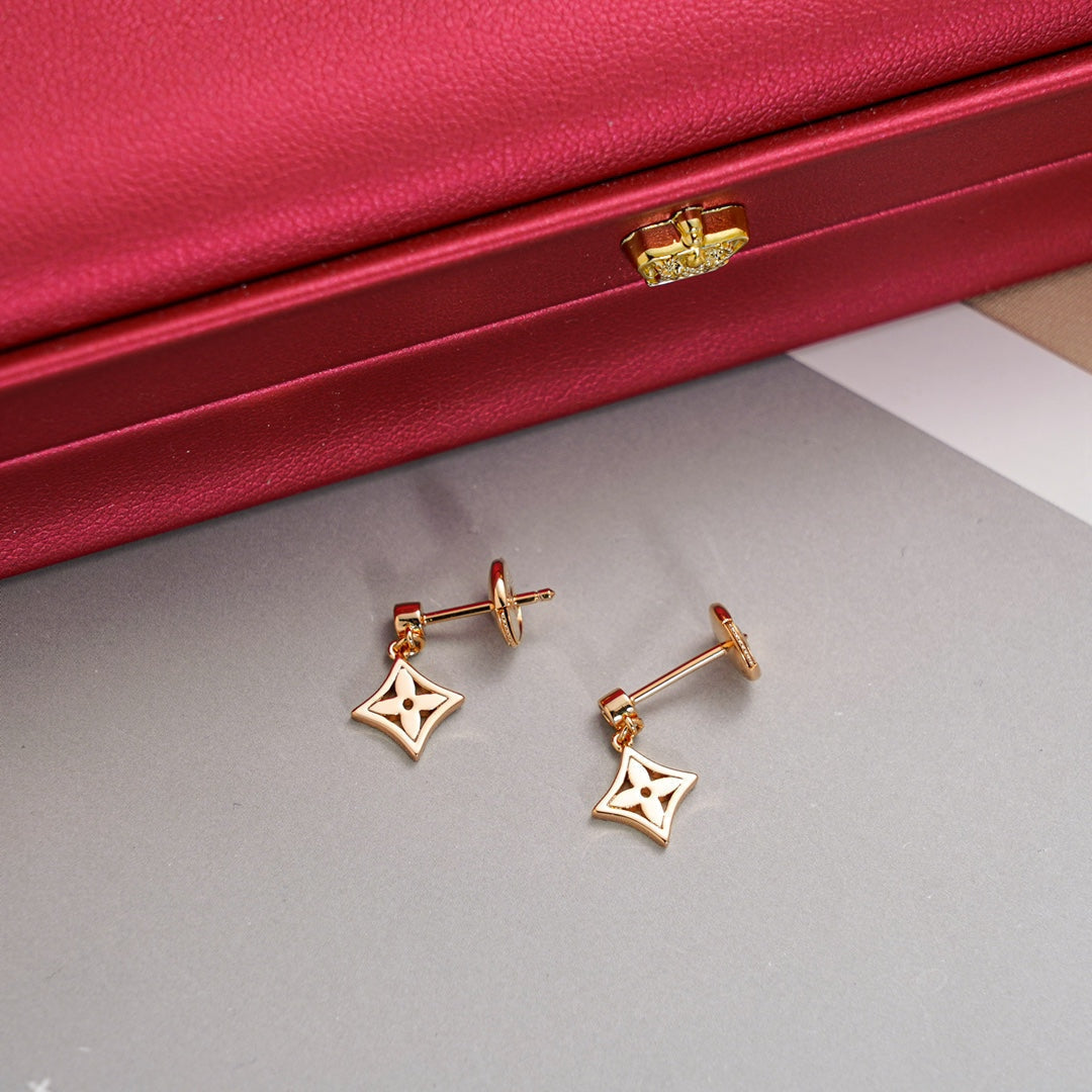[Garvey ]STAR EARRINGS GOLD