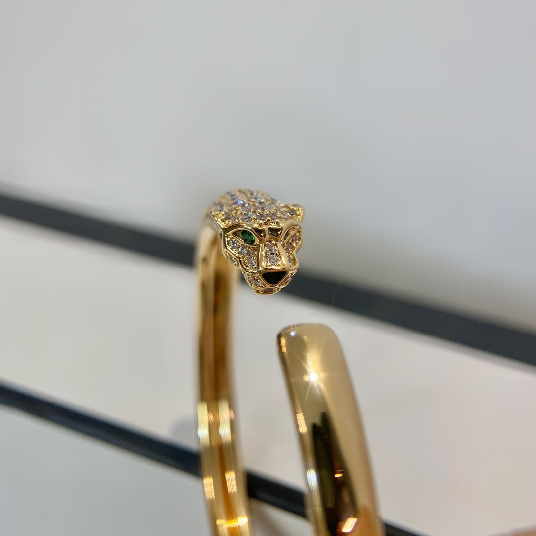 [Garvey ]PANTHERE GOLD DIAMOND OPEN BRACELET