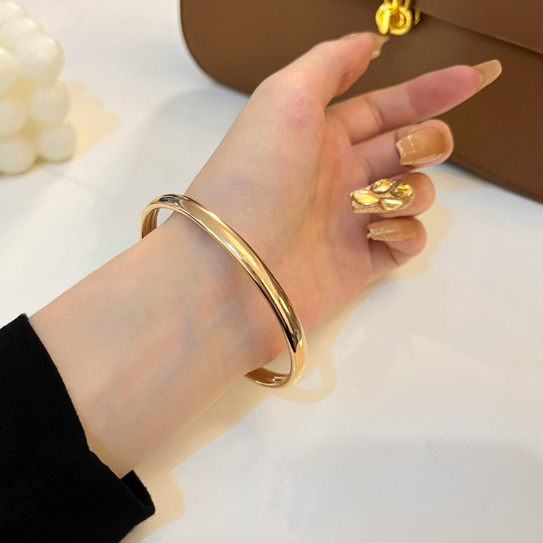 [Garvey ]PANTHERE GOLD DIAMOND OPEN BRACELET