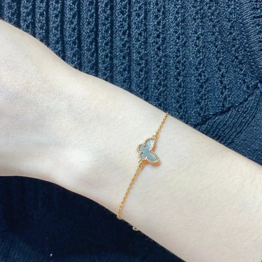[Garvey ]BUTTERFLY DARK MOP BUTTERFLY BRACELET