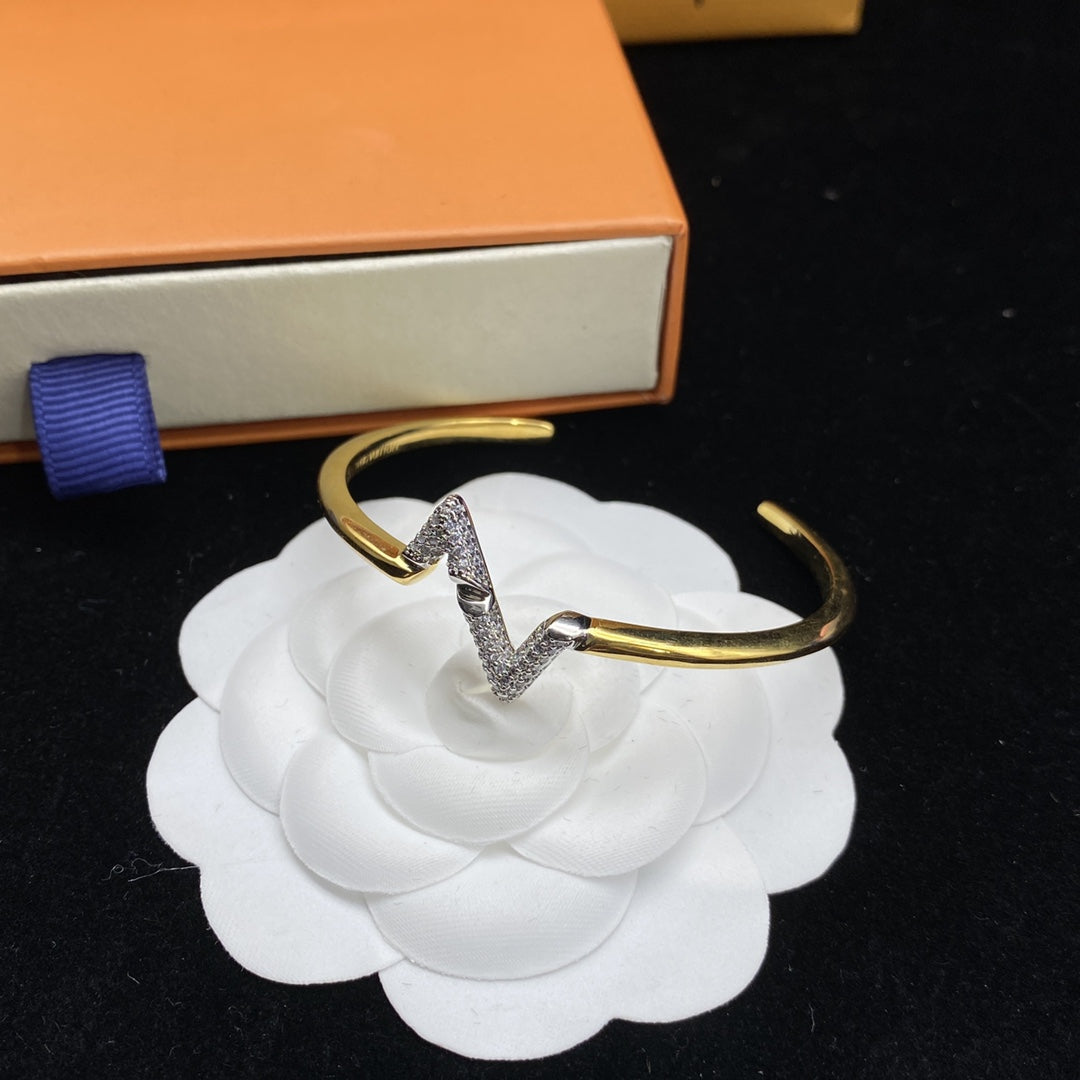 [Garvey]VOLTE UPSITE DOWN DIAMOND GOLD OPEN BRACELET