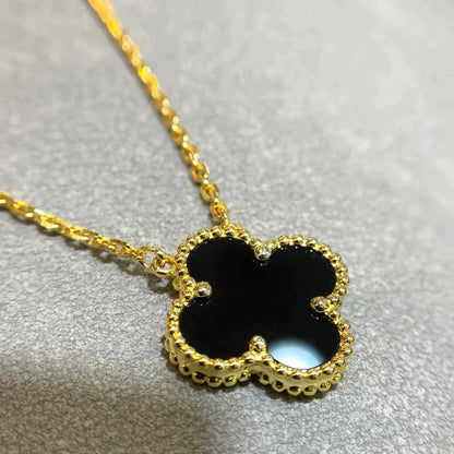[Garvey ]CLOVER 15MM BLACK ONYX SINGLE FLOWER NECKLACE
