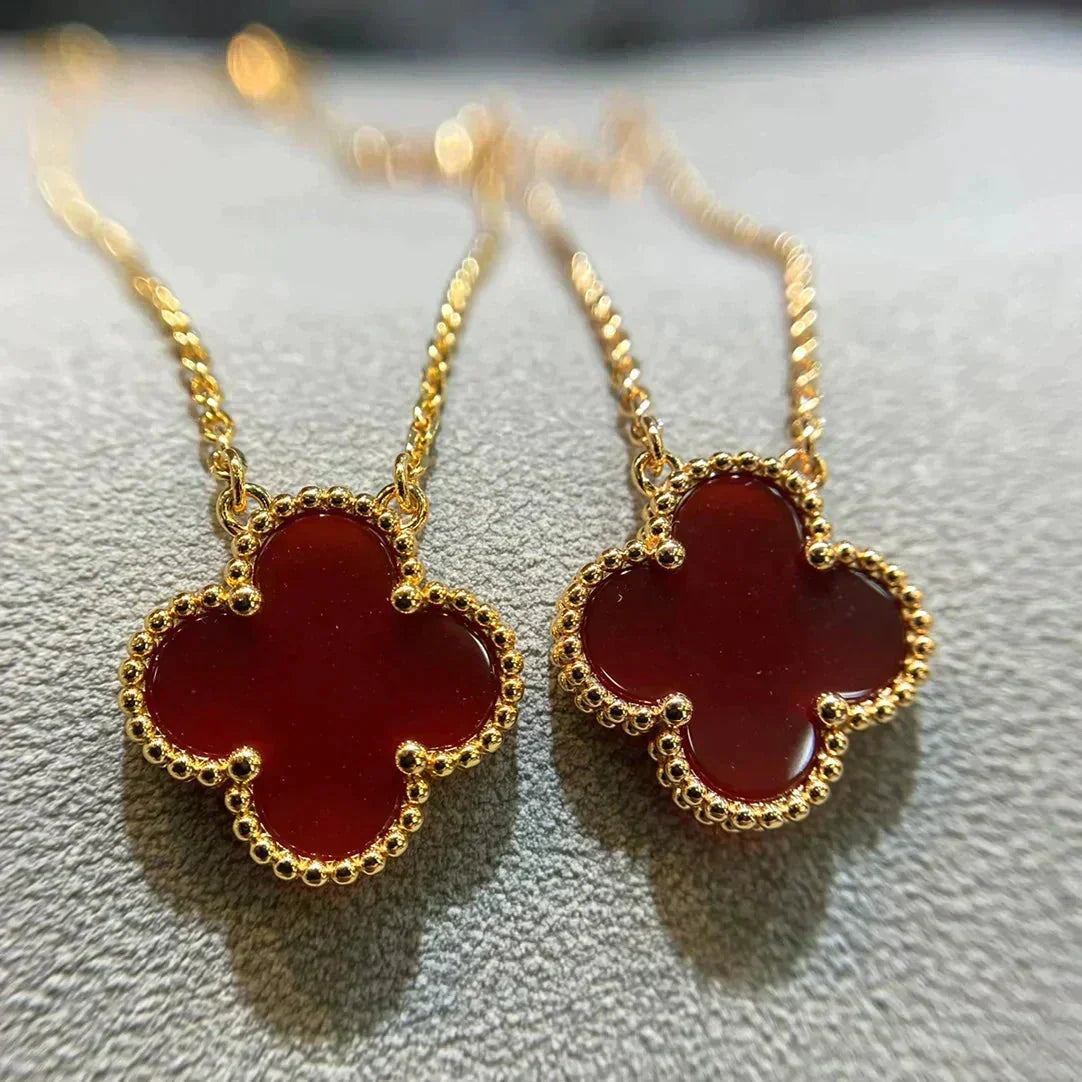 [Garvey ]CLOVER 15MM CARNELIAN SINGLE FLOWER NECKLACE