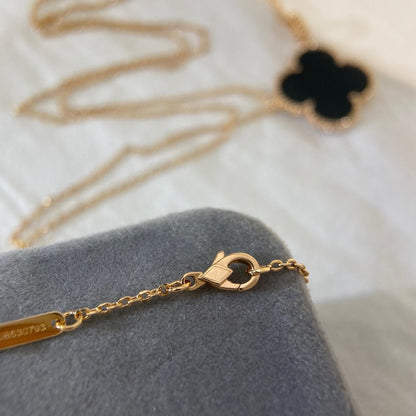 [Garvey ]CLOVER 25MM NECKLACE GOLD ONYX