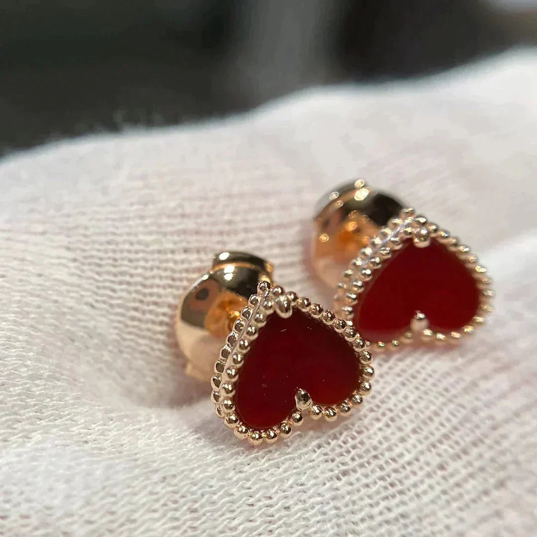 [Garvey ]HEART CARNELIAN STUD EARRINGS