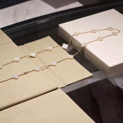 [Garvey ]CLOVER 20 MOTIFS WHITE MOP NECKLACE
