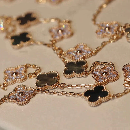 [Garvey ]CLOVER 20 MOTIFS DARK MOP DIAMOND  NECKLACE