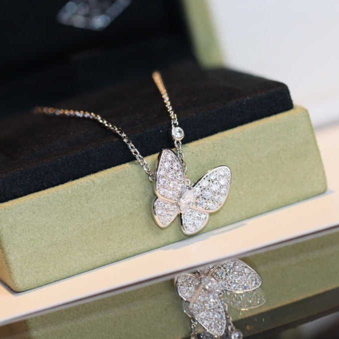 [Garvey]BUTTERFLY DIAMOND CHARM NECKLACE