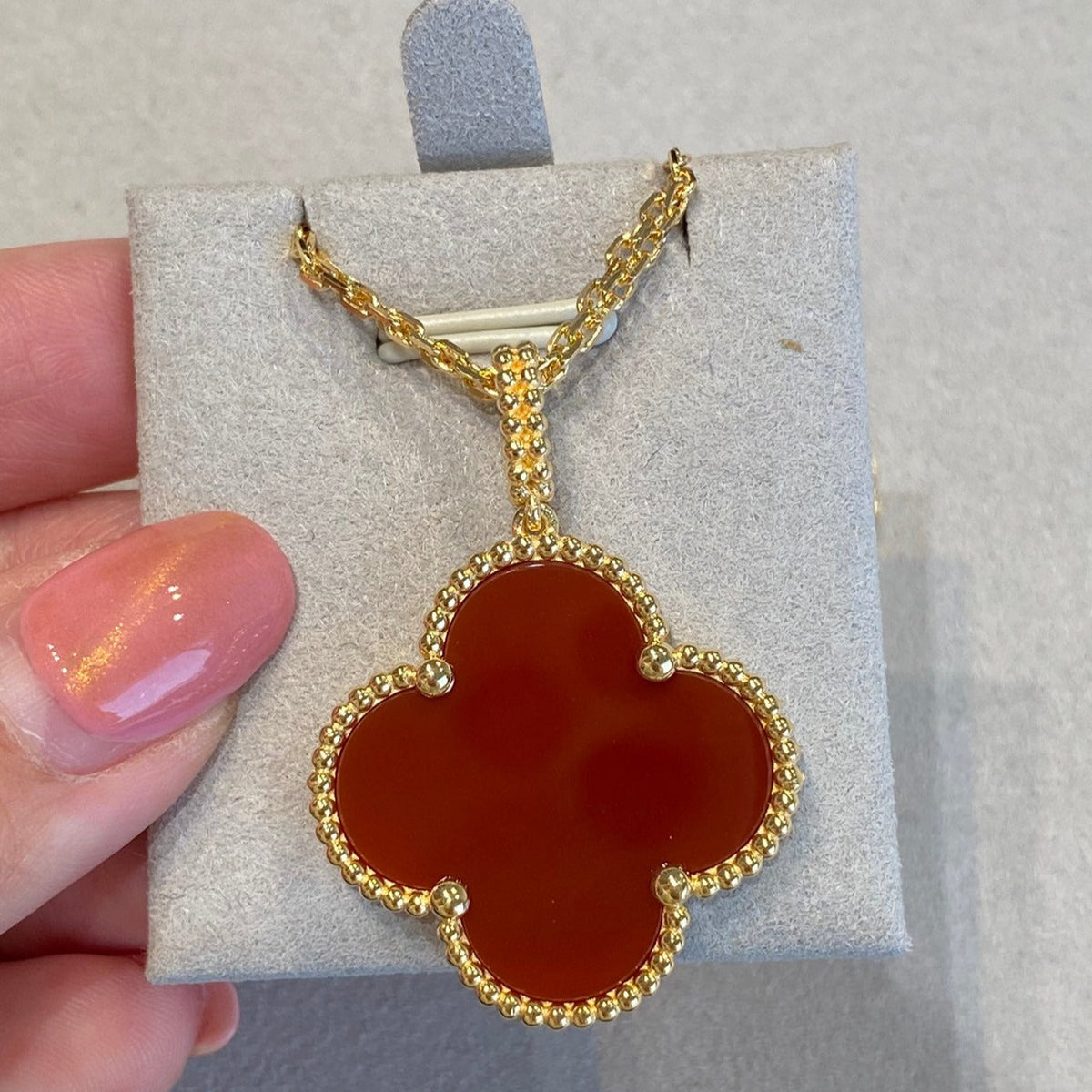 [Garvey ]CLOVER 25MM NECKLACE GOLD CARNELIAN