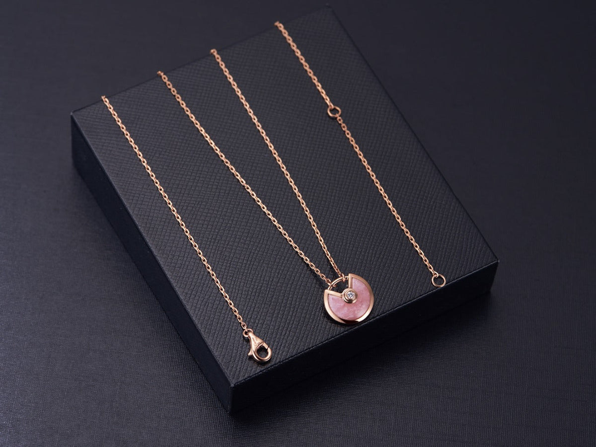 [Garvey ]AMULETTE ROSE GOLD PINK MOP NECKLACE
