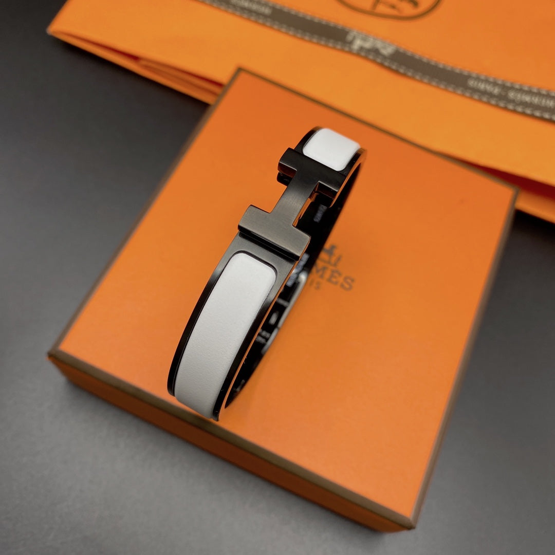 [Garvey ]H BRACELET 12MM BLACK WHITE CERAMIC