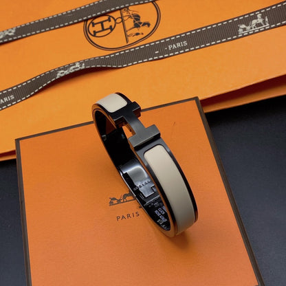 [Garvey ]H BRACELET 12MM BLACK BEIGE CERAMIC