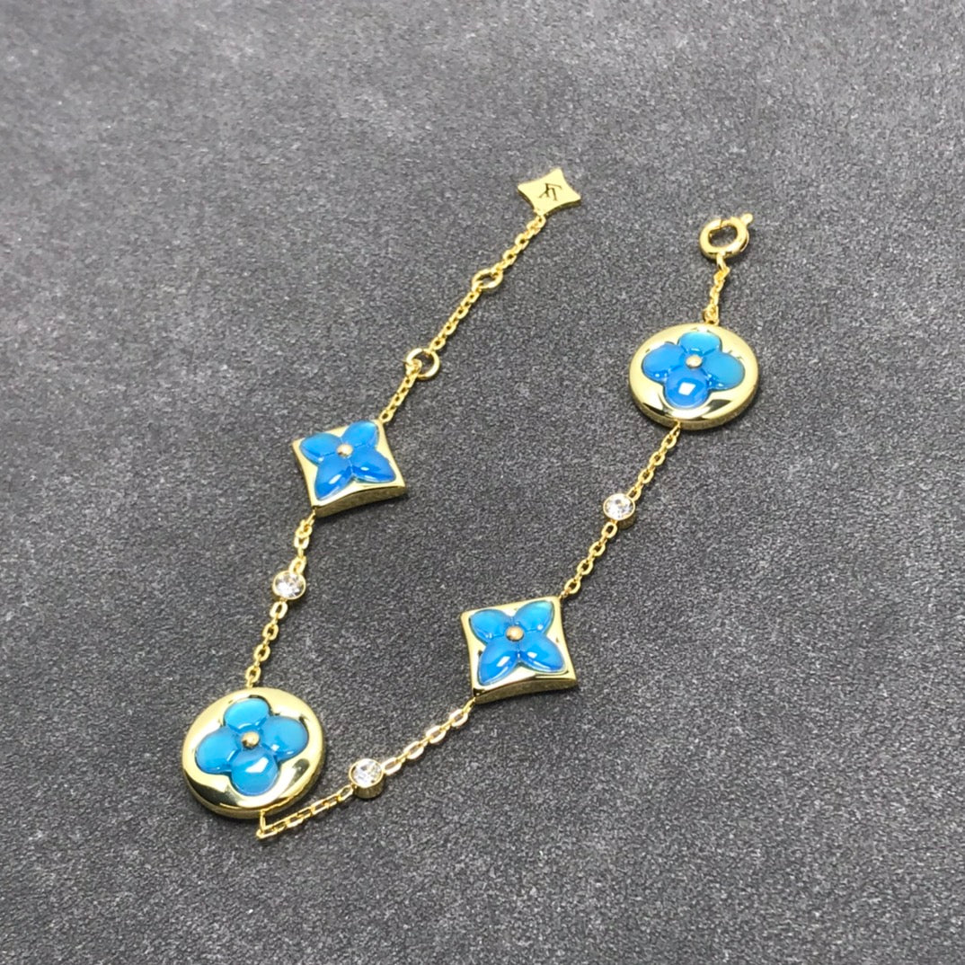 [Garvey]STAR AND SUN TURQUOISE 4 MOTIFS 3 DIAMONDS