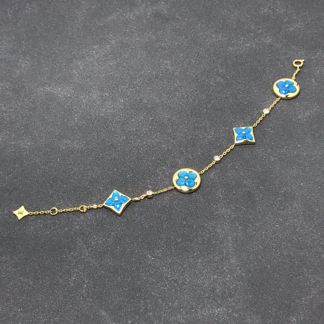 [Garvey ]STAR AND SUN TURQUOISE 4 MOTIFS 3 DIAMONDS