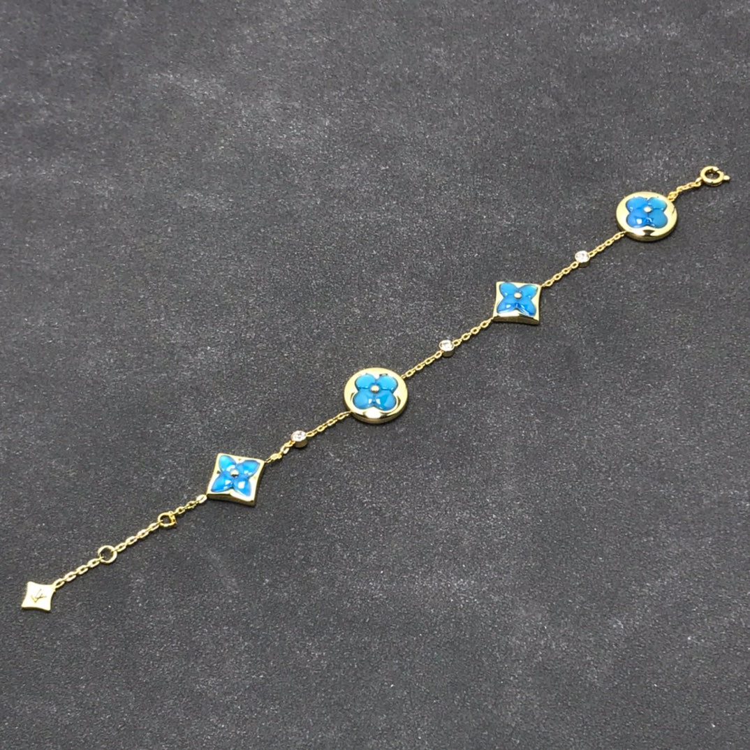 [Garvey]STAR AND SUN TURQUOISE 4 MOTIFS 3 DIAMONDS
