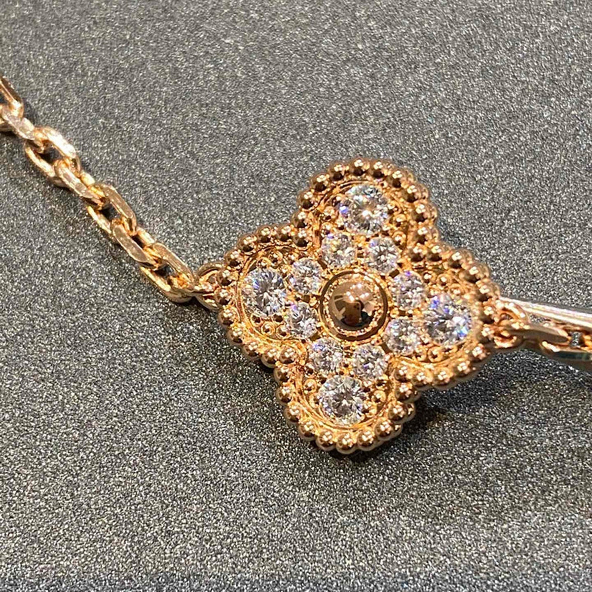 [Garvey ] CLOVER 5 MOTIF FULL DIAMOND BRACELET COLLECTION