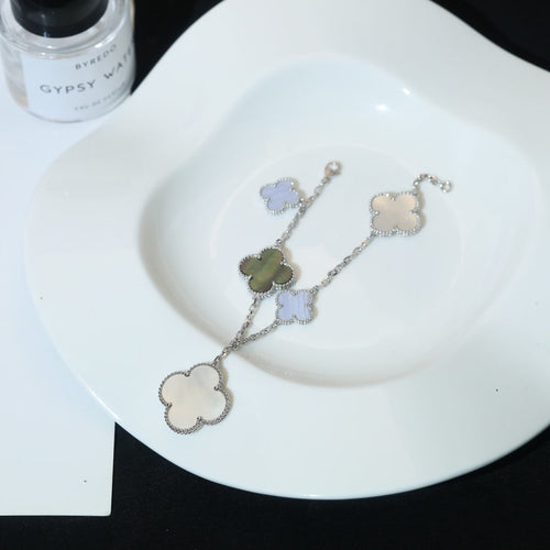 [Garvey ]CLOVER BRACELET 5 MOTIFS MOP CHALCEDONY SILVER