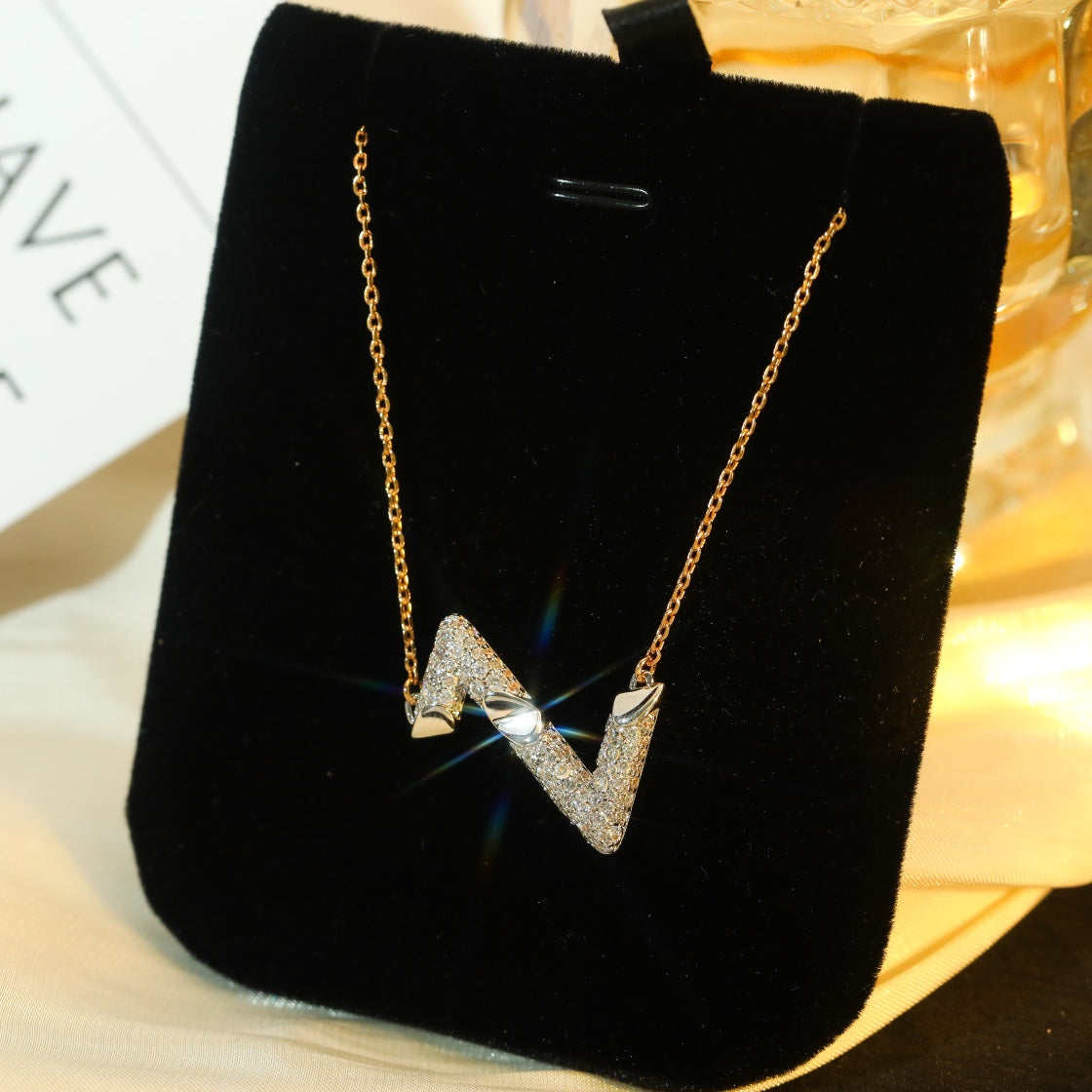 [Garvey ]VOLT SILVER DIAMOND PEDANT NECKLACE